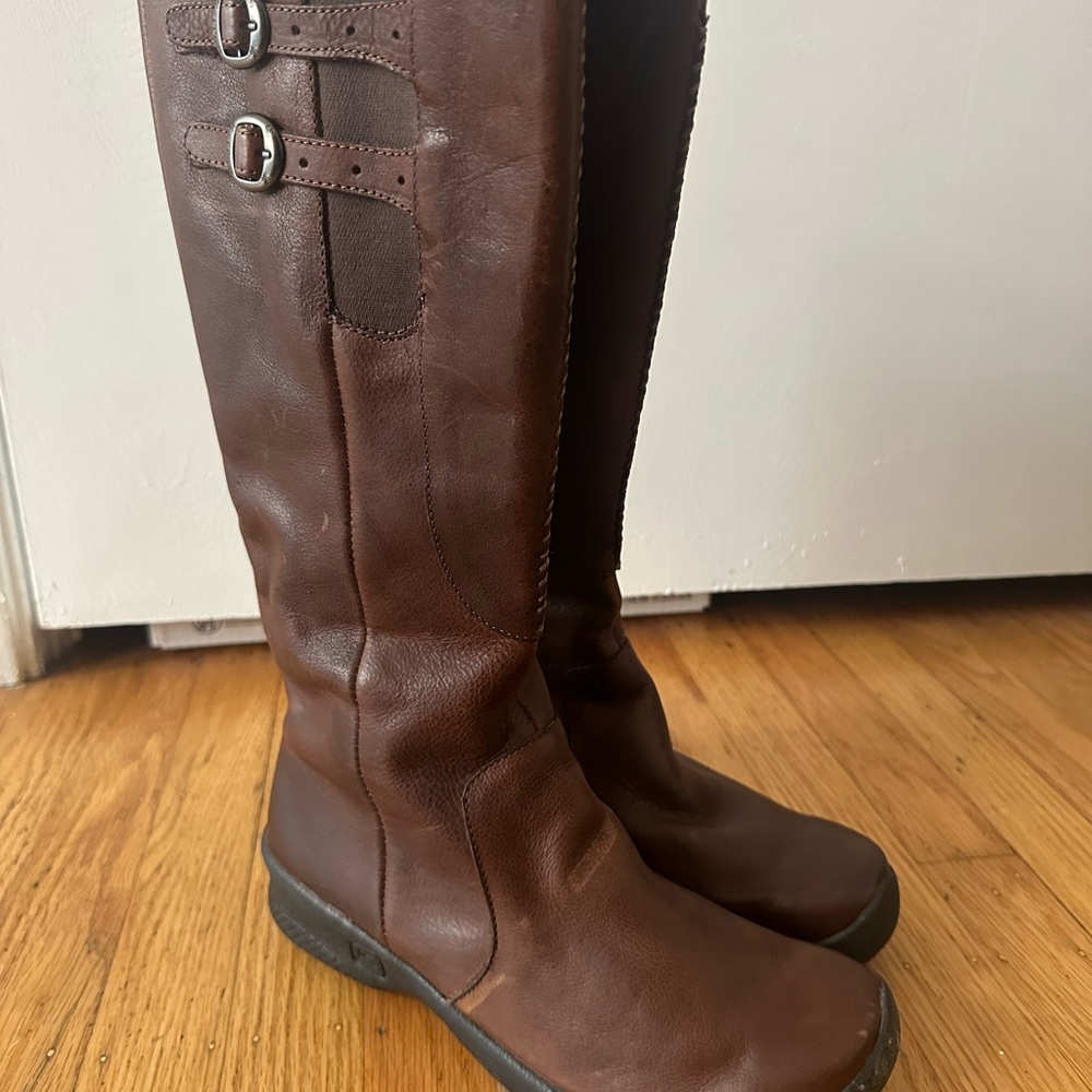 Keen Bern Baby Bern Womens 7.5 Waterproof Brown Leather Knee High Riding Boots